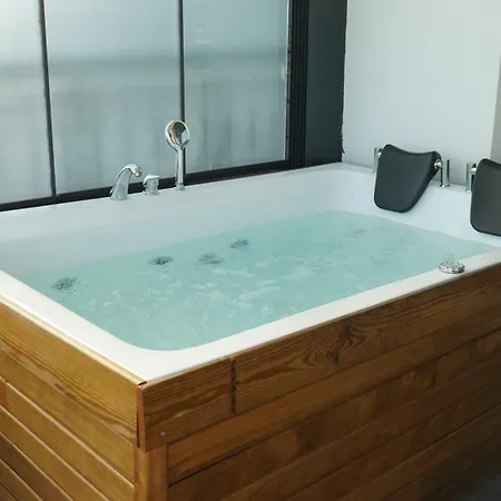 Elite World Homes Bosphorus Otel *