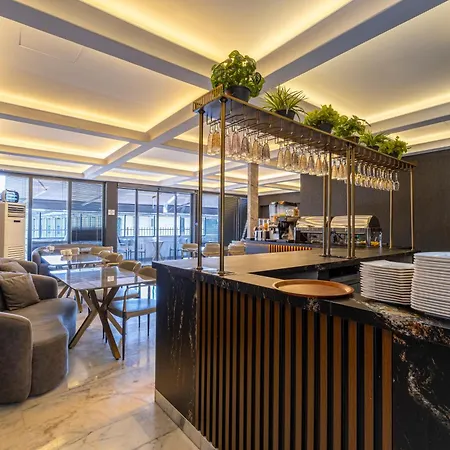 Elite World Homes Bosphorus ホテル 5*