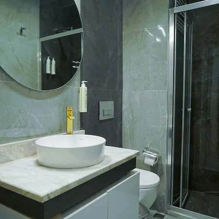 Elite World Homes Bosphorus Hotel *